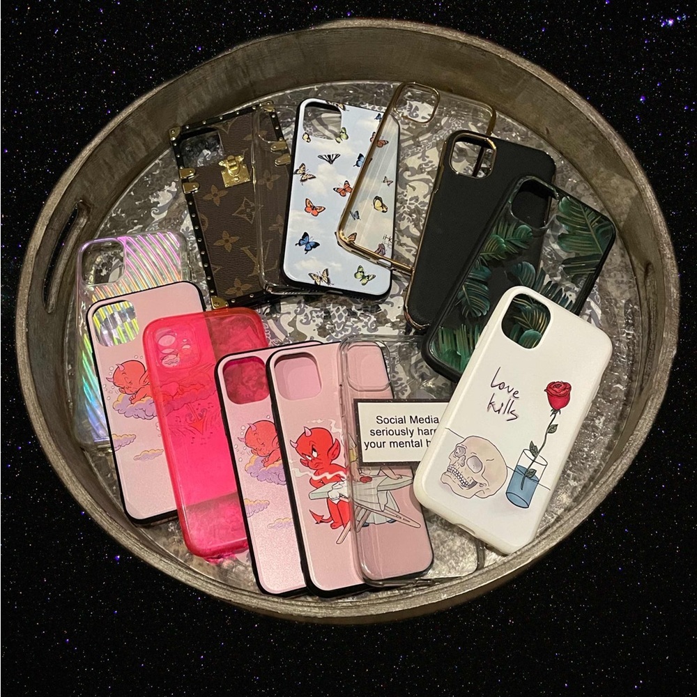 iPhone 11 phone case - butterfly